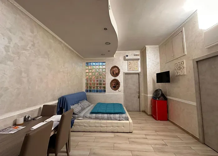 Tuscolana Appartement *
